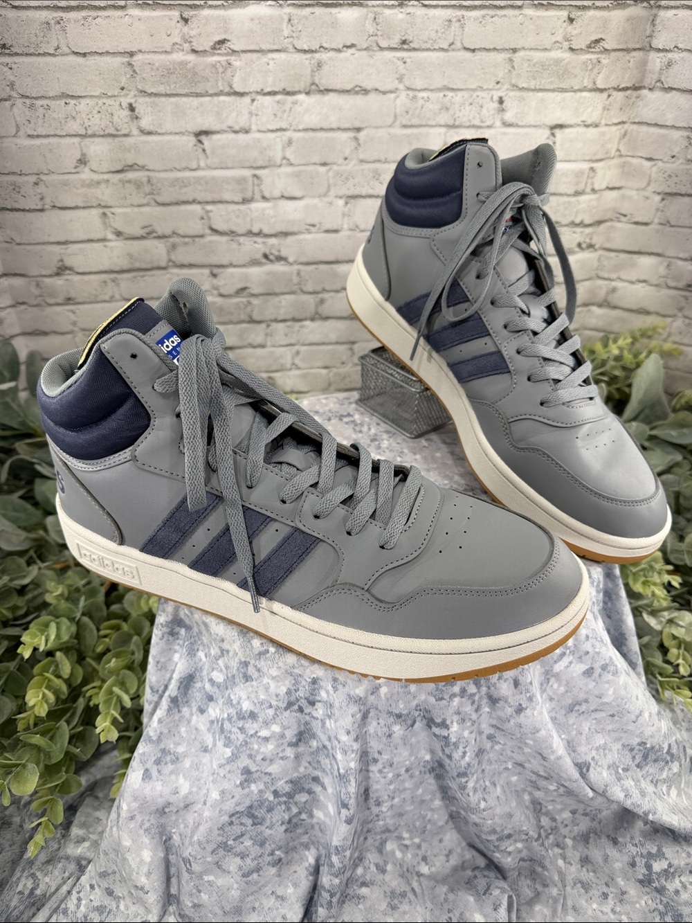 ADIDAS HOOPS 3.0 Gray & Navy Mid-High Platform Sneakers - Mens 12M 🩶 EUC!